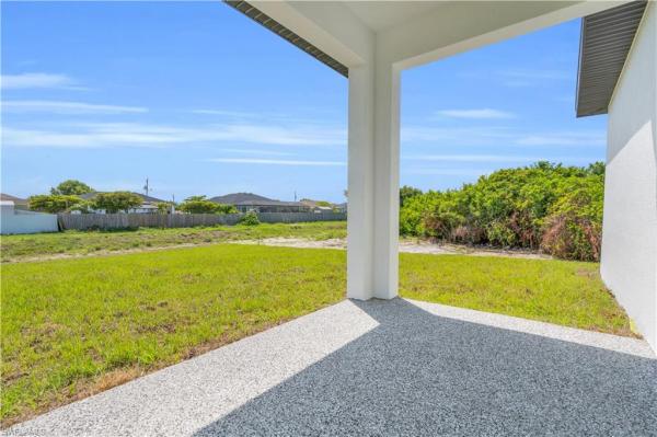 Lehigh Acres, 1032 Cavanagh Ave, Lehigh Acres, Florida 33971, image 2