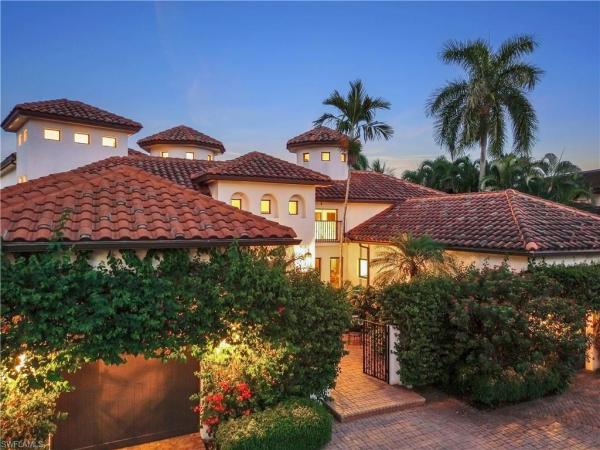 Royal Harbor, 2535 Tarpon Rd, Naples, Florida 34102, image 2