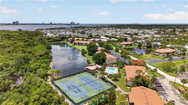 Foxmoor Village, 5725 Foxlake Dr #5, North Fort Myers, Florida 33917, image 2