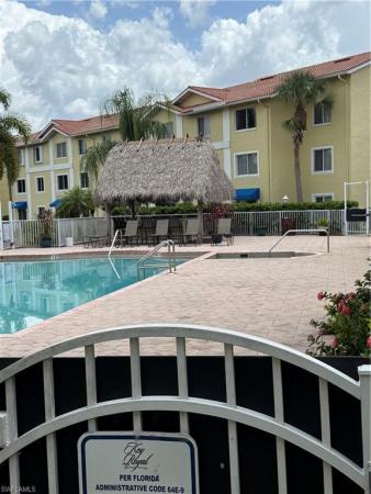 8275 Key Royal Cir #1132, Naples, Florida 34119, image 3