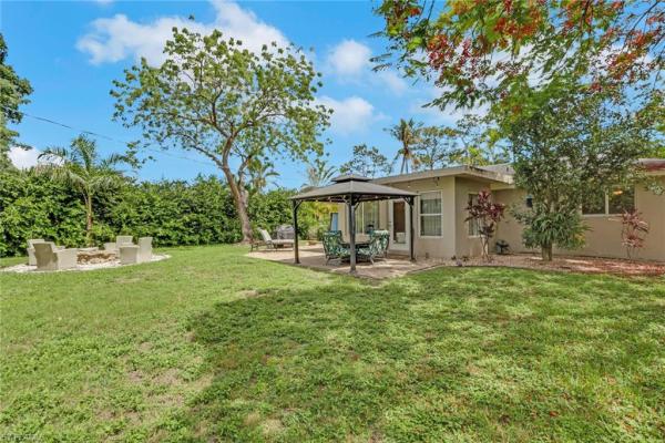 Heitmans, 10271 Carolina St, Bonita Springs, Florida 34135, image 1