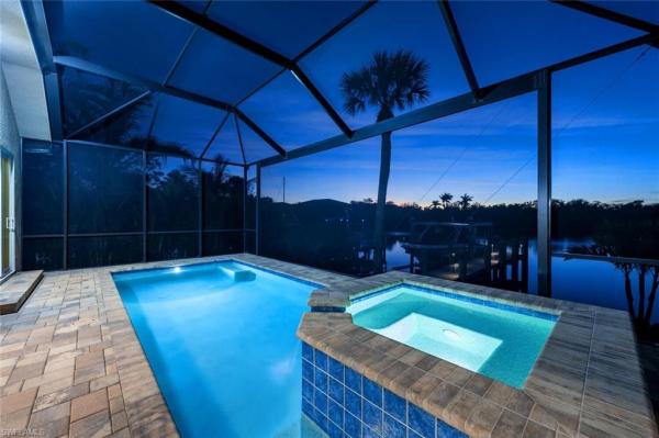 Gulf Shores, 3254 Lakeview Dr, Naples, Florida 34112, image 2