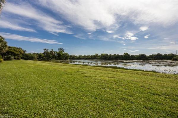 Pinehurst At Stratford Place, 1058 Albany Ct, Naples, Florida 34105, image 2