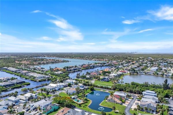 Island Park Woods, 6053 Montego Bay Loop, Fort Myers, Florida 33908, image 3