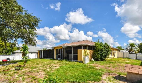 4417 SW 29th St, Lehigh Acres, Florida 33973, image 1
