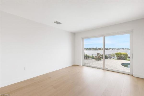 Royal Harbor, 1535 Dolphin Ln, Naples, Florida 34102, image 2