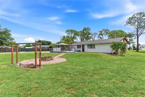 Naples No HOA, 1290 Saint Clair Shores Rd, Naples, Florida 34104, image 3