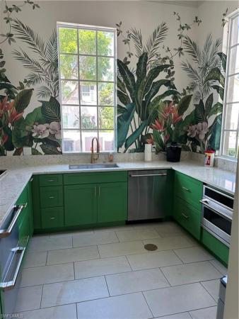 157 Colonade Cir #1002, Naples, Florida 34103, image 2