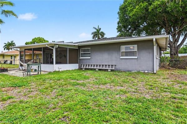 Fort Myers Villas, 2136 Flora Ave, Fort Myers, Florida 33907, image 1