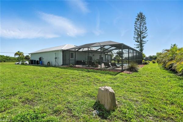 Cape Coral Residential, 324 24th Ter, Cape Coral, Florida 33993, image 3
