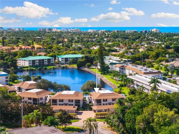 3135 Riviera Dr #B205, Naples, Florida 34103, image 2