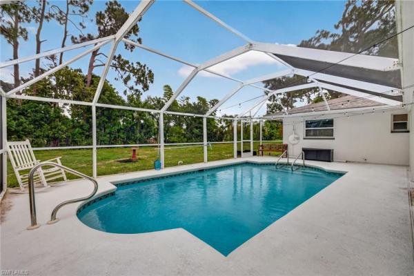 Fort Myers Villas, 2333 Dover Ave, Fort Myers, Florida 33907, image 3