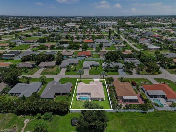Cape Coral, 1714 21st Ter, Cape Coral, Florida 33990, image 3