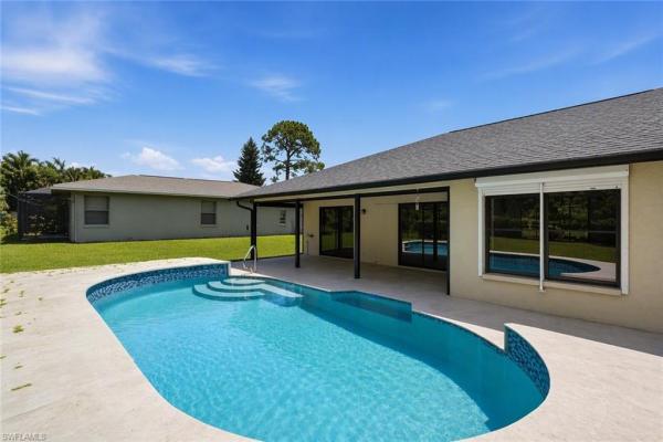 Pine Run At Three Oaks, 19028 Pine Run Ln, Fort Myers, Florida 33967, image 1