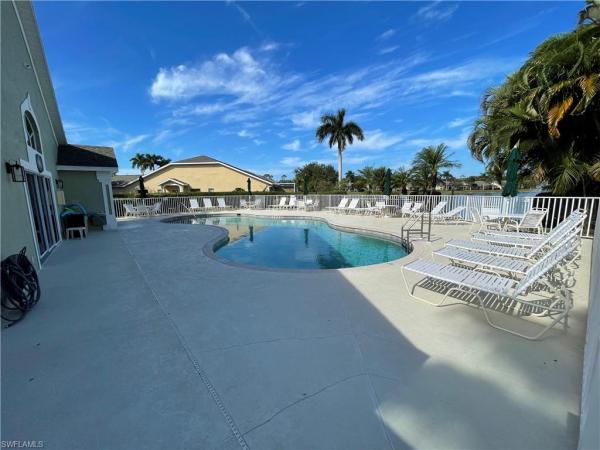 5708 Greenwood Cir #48, Naples, Florida 34112, image 3