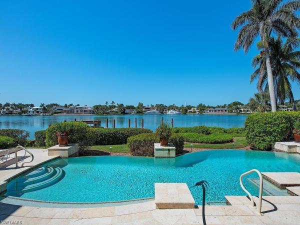 Port Royal, 916 Spyglass Ln, Naples, Florida 34102, image 1