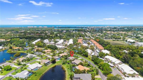 Vanderbilt Lakes, 28581 Winthrop Cir, Bonita Springs, Florida 34134, image 2