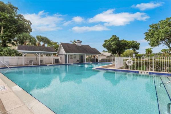 Williamsburg, 13643 Cherry Tree Ct, Fort Myers, Florida 33912, image 2