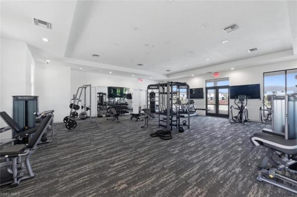 7345 Rockefeller Dr, Naples, Florida 34119, image 2