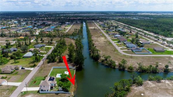 Cape Coral Residential, 2012 33rd Ln, Cape Coral, Florida 33909, image 2