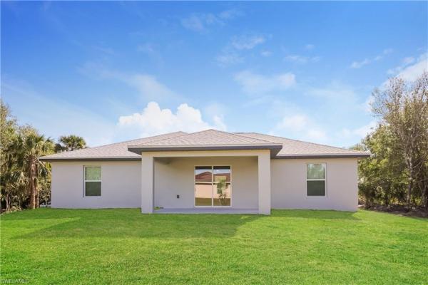 Lehigh Acres, 3304 W 49th St, Lehigh Acres, Florida 33971, image 1