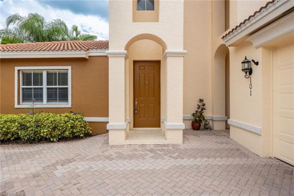 12060 Lucca St #201, Fort Myers, Florida 33966, image 1
