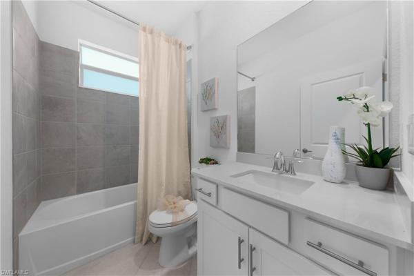 18759 N Copperhead Ct, Lehigh Acres, Florida 33936, image 2