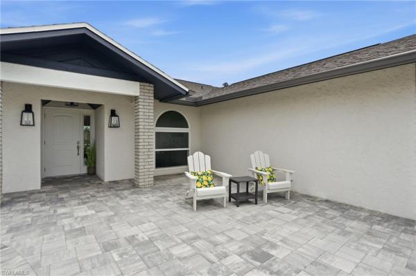 Riviera Golf Estates, 132 Bordeaux Cir, Naples, Florida 34112, image 1