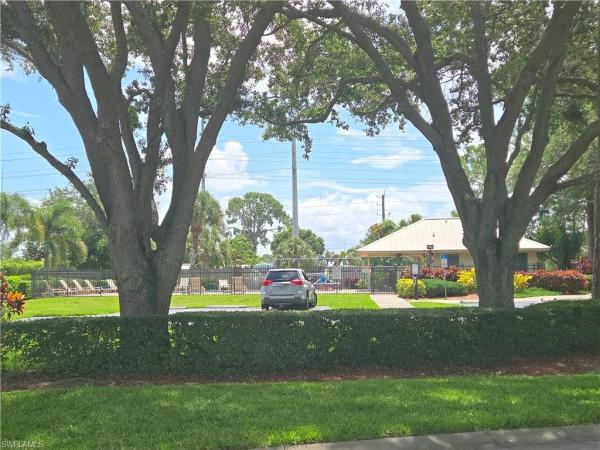 Maplewood, 319 Stanhope Cir, Naples, Florida 34104, image 1
