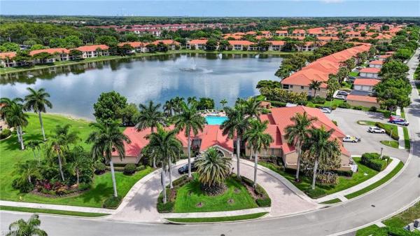 6528 Huntington Lakes Cir #202, Naples, Florida 34119, image 1