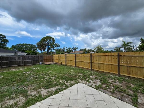 Silverado East, 26760 Silverado East Dr, Bonita Springs, Florida 34135, image 3