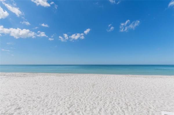 Pinehurst At Stratford Place, 981 Hampton Cir #119, Naples, Florida 34105, image 2