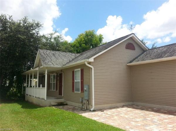 Leawood Lakes, 437 Leawood Cir, Naples, Florida 34104, image 2