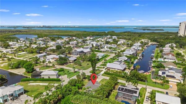 Spring Creek Estates, 4688 Pembrooke Ln, Bonita Springs, Florida 34134, image 2
