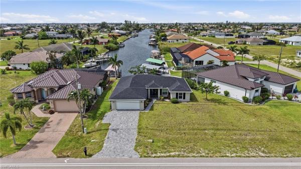 Cape Coral Residential, 3728 Yucatan Pkwy, Cape Coral, Florida 33993, image 1
