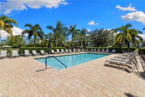 4010 Loblolly Bay Dr #303, Naples, Florida 34114, image 2