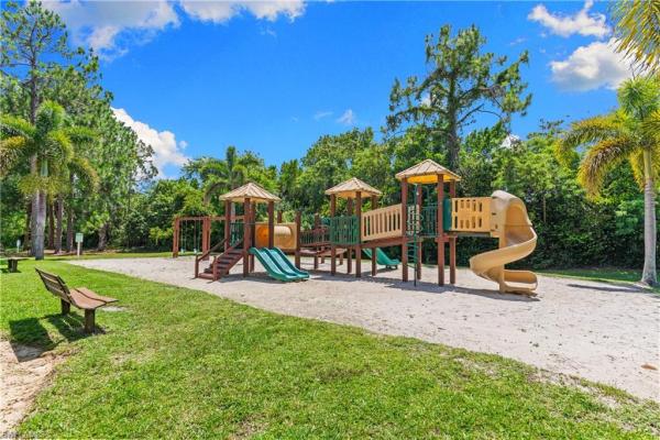 8225 Ibis Club Dr #204, Naples, Florida 34104, image 3