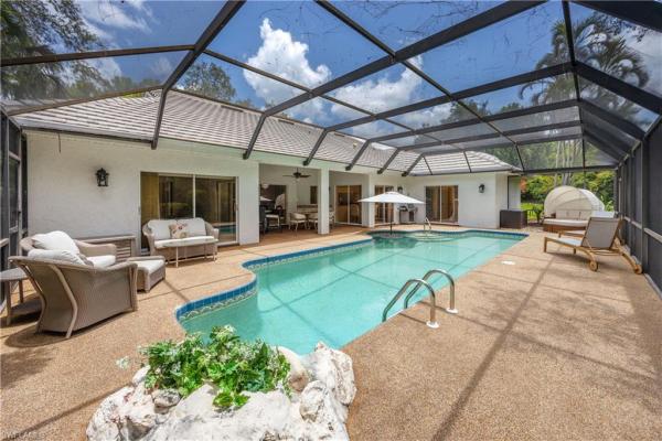 Oakmont At Pelican Bay, 816 Turkey Oak Ln, Naples, Florida 34108, image 3