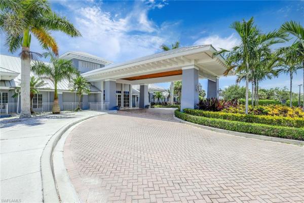 Royal Palm Golf Estates, 18699 Ensenada Dr, Naples, Florida 34114, image 3