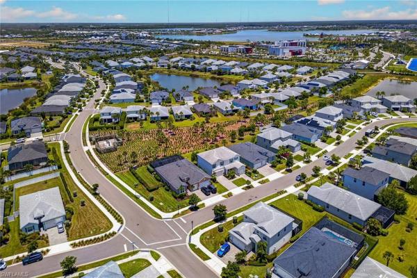17724 Corkwood Bend Trl, Punta Gorda, Florida 33982, image 2