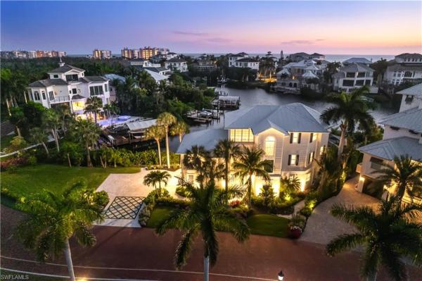 225 Bayfront Dr, Naples, Florida 34134, image 2