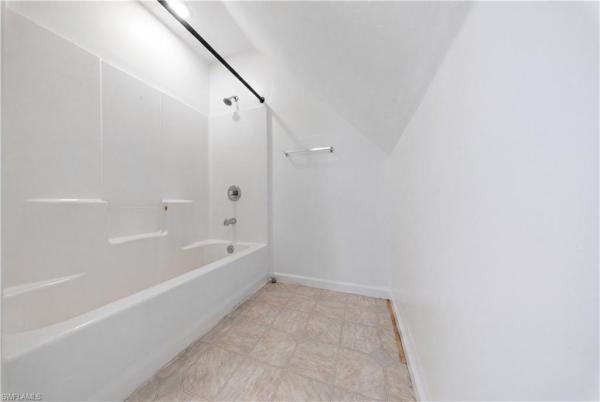 Leawood Lakes, 250 Leawood Cir, Naples, Florida 34104, image 3