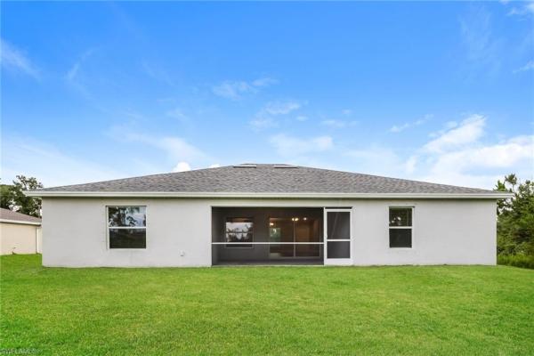 Lehigh Acres, 2712 W 18th St, Lehigh Acres, Florida 33971, image 1