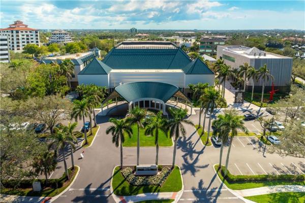 841 Tanbark Dr #202, Naples, Florida 34108, image 2
