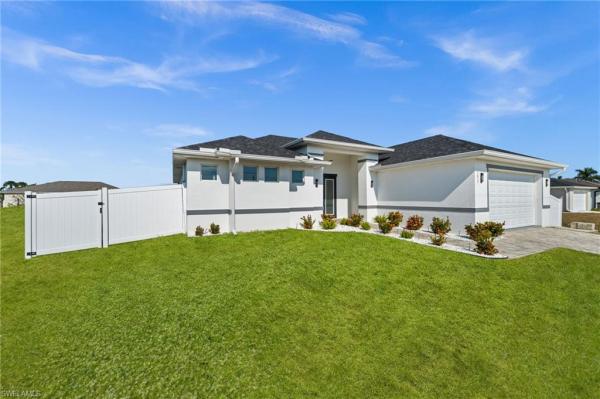 Cape Coral Residential, 1017 15th Ter, Cape Coral, Florida 33993, image 2