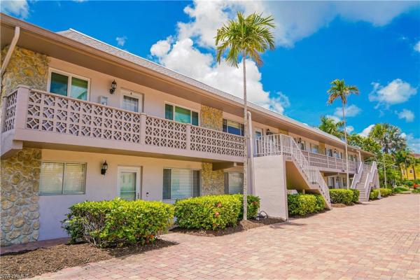 1686 Blue Point Ave #B9, Naples, Florida 34102, image 2