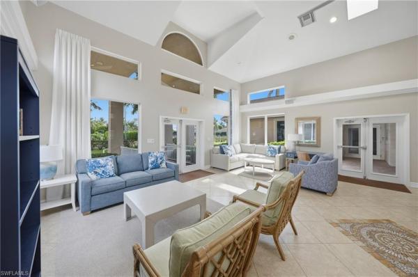 3320 Crown Pointe Blvd #201, Naples, Florida 34112, image 2