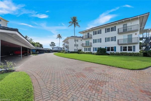 3400 N Gulf Shore Blvd #B4, Naples, Florida 34103, image 2