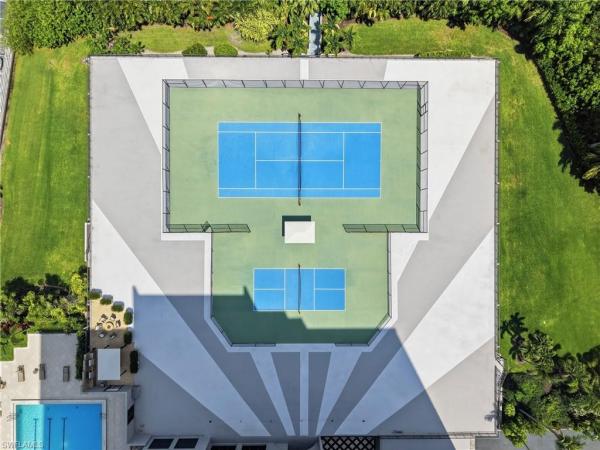 5601 Turtle Bay Dr #302, Naples, Florida 34108, image 2