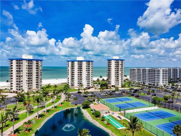 Estero Beach & Tennis Club, 7330 Estero Blvd #601, Fort Myers Beach, Florida 33931, image 2